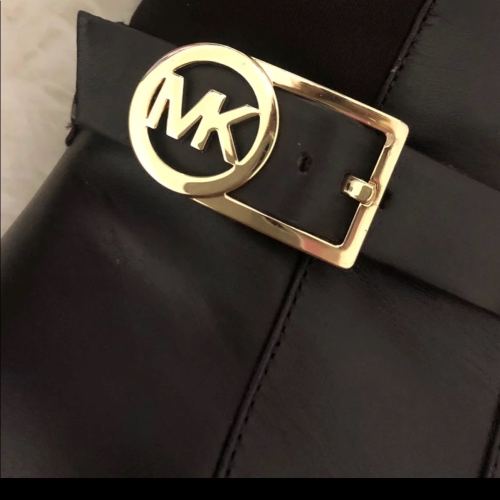 AUTHENTIC Micheal Kors Rain Boots - Picture 4 of 6